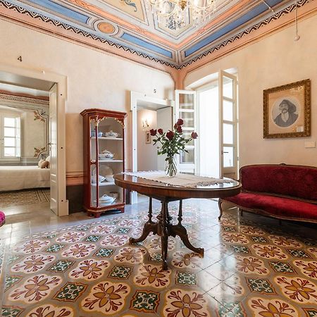 Palazzo Cherchi Доргалі Екстер'єр фото
